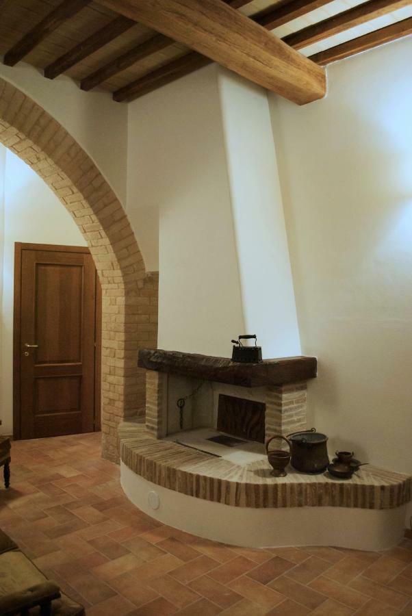 Villa Licinia Фолиньо Екстериор снимка