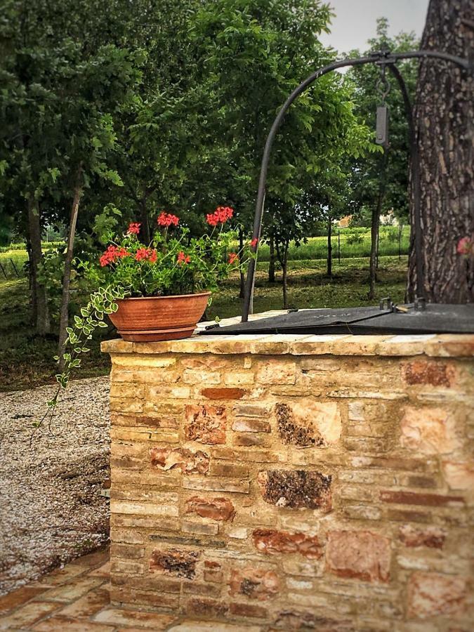 Villa Licinia Фолиньо Екстериор снимка