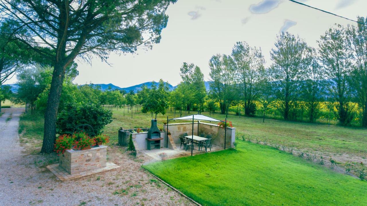 Villa Licinia Фолиньо Екстериор снимка
